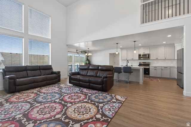 2904 N VERVAIN LN, Saratoga Springs, UT 84045