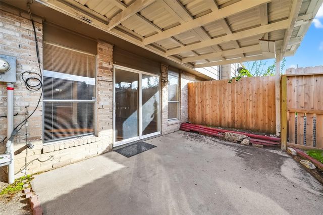 6667 Kentwick Drive 2-19, Houston, TX 77084