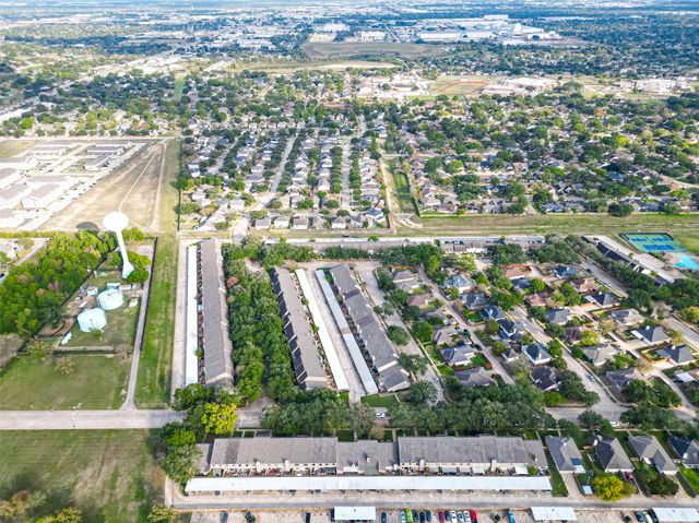 6667 Kentwick Drive 2-19, Houston, TX 77084