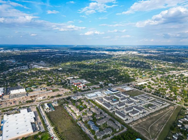 6667 Kentwick Drive 2-19, Houston, TX 77084