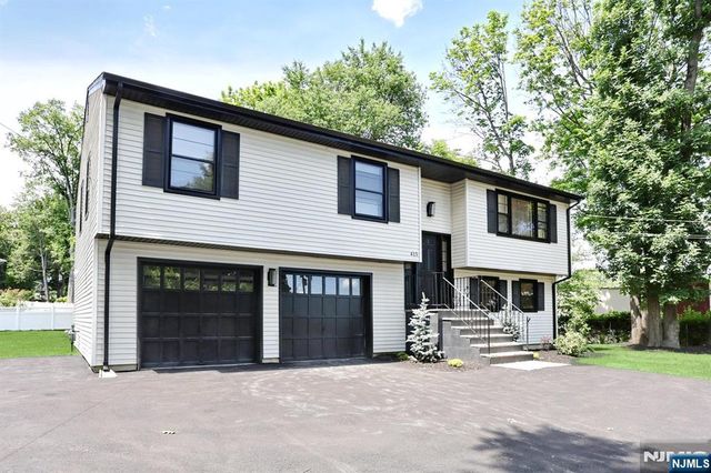 415 Goffle Road, Wyckoff, NJ 07481