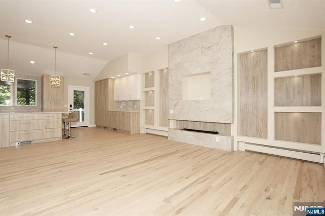 415 Goffle Road, Wyckoff, NJ 07481