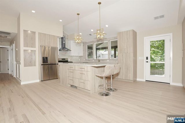 415 Goffle Road, Wyckoff, NJ 07481