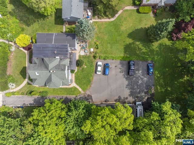 1283 Valley Road 7, Clifton, NJ 07043
