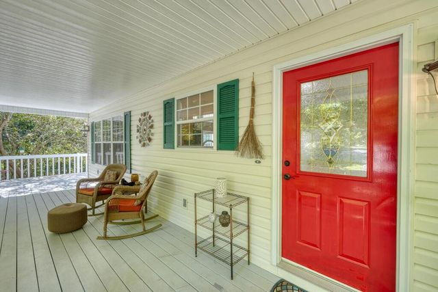 775 Hillside Drive, Warne, NC 28909