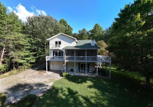 775 Hillside Drive, Warne, NC 28909