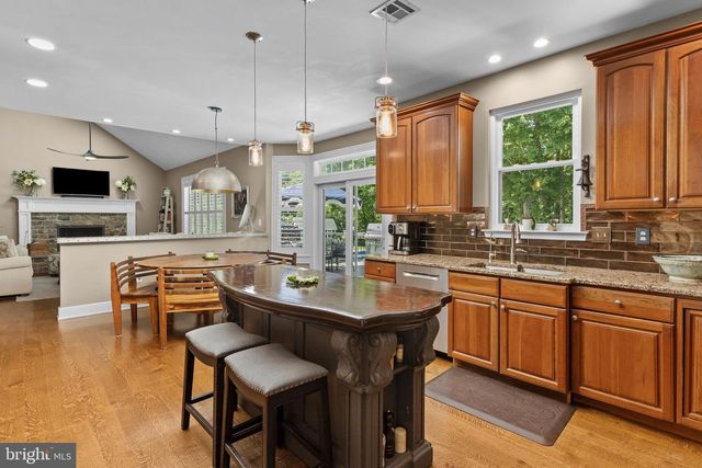 20 HANKINS FARM, Allentown, NJ 08501