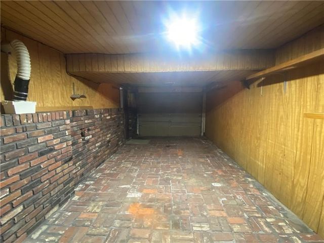 238 Timber Ln, Trafford, PA 15085