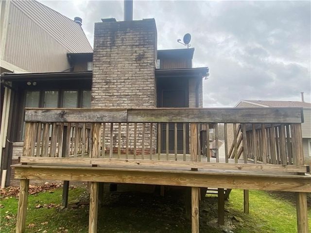 238 Timber Ln, Trafford, PA 15085