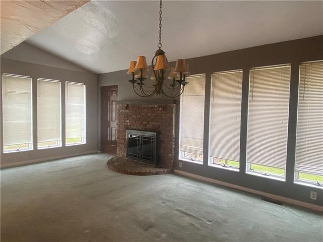 238 Timber Ln, Trafford, PA 15085