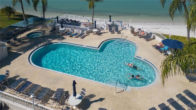 6080 BAHIA DEL MAR CIRCLE 113, St Petersburg, FL 33715