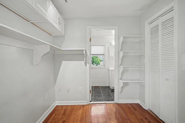 32 Plainfield Ave, Shrewsbury, MA 01545