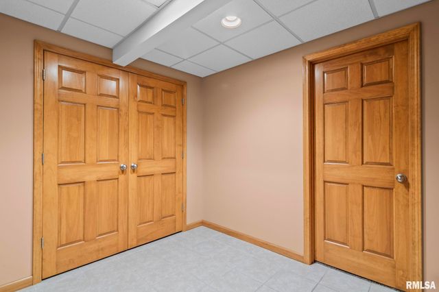 333 BUTLER Lane, Chatham, IL 62629