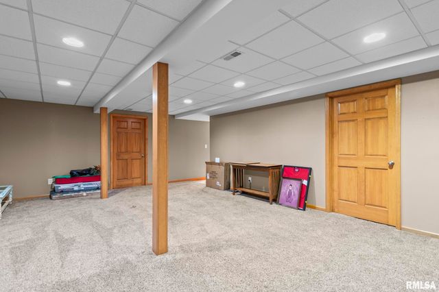 333 BUTLER Lane, Chatham, IL 62629