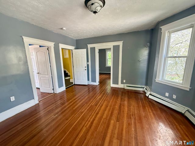 41-43 Kibbe Street, Hartford, CT 06106