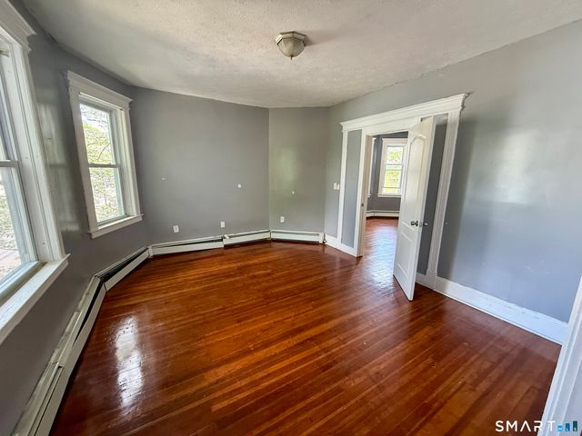 41-43 Kibbe Street, Hartford, CT 06106
