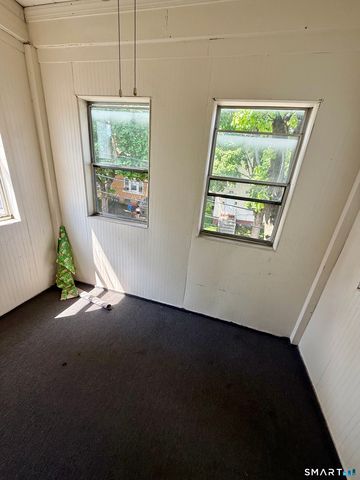 41-43 Kibbe Street, Hartford, CT 06106