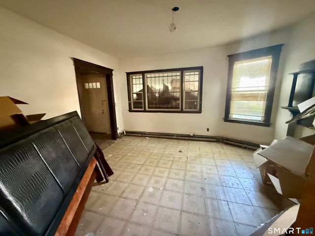 41-43 Kibbe Street, Hartford, CT 06106