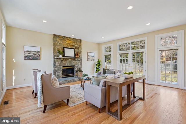 7917 SPRINGER RD, Bethesda, MD 20817