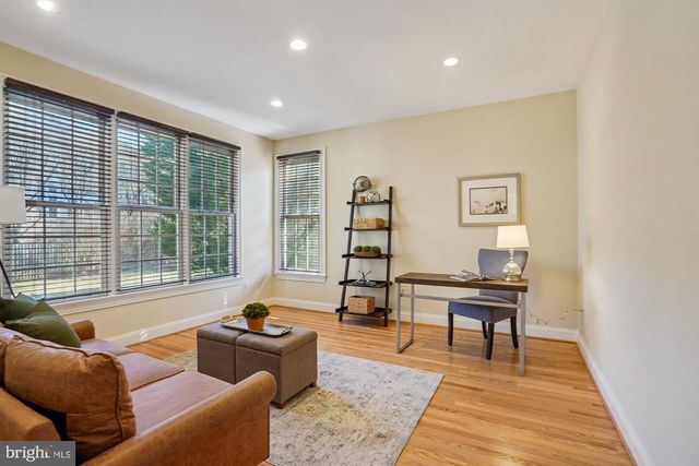 7917 SPRINGER RD, Bethesda, MD 20817