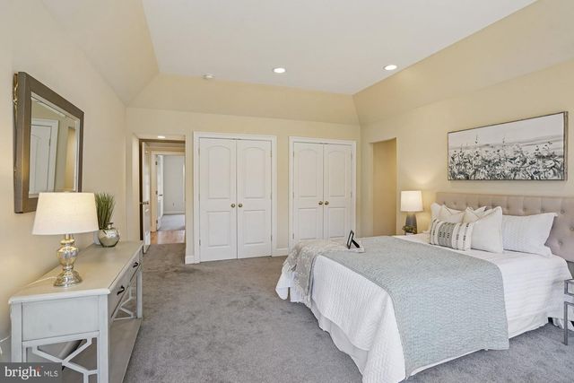 7917 SPRINGER RD, Bethesda, MD 20817