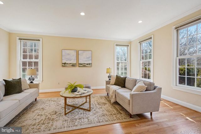 7917 SPRINGER RD, Bethesda, MD 20817