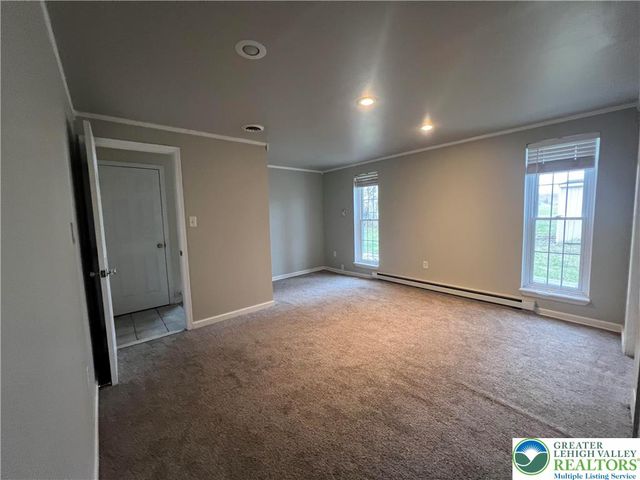 760 Lloyd Street, Allentown City, PA 18109