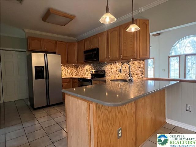 760 Lloyd Street, Allentown City, PA 18109