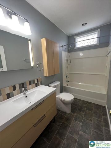 760 Lloyd Street, Allentown City, PA 18109