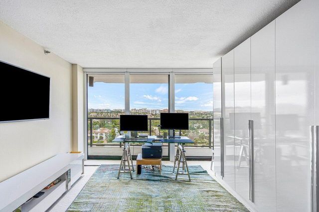 250 S Ocean Boulevard 10-c, Boca Raton, FL 33432
