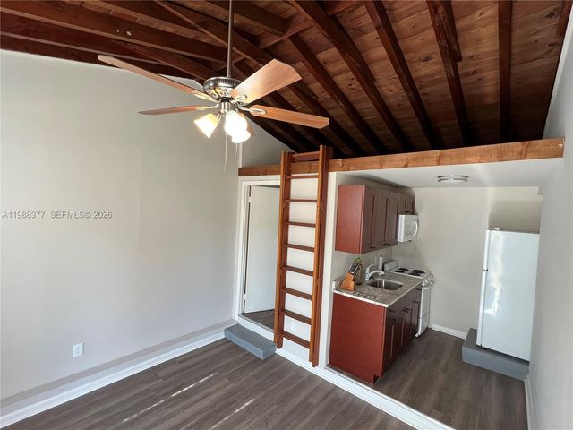 1001 S 22nd Ct East Rear, Hollywood, FL 33020