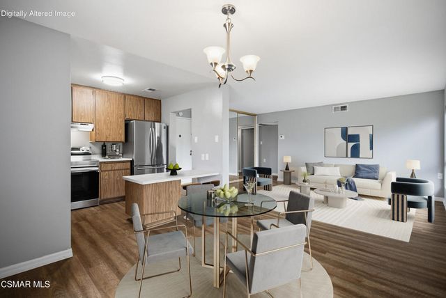 286 Oakleaf Drive 37, Thousand Oaks, CA 91360