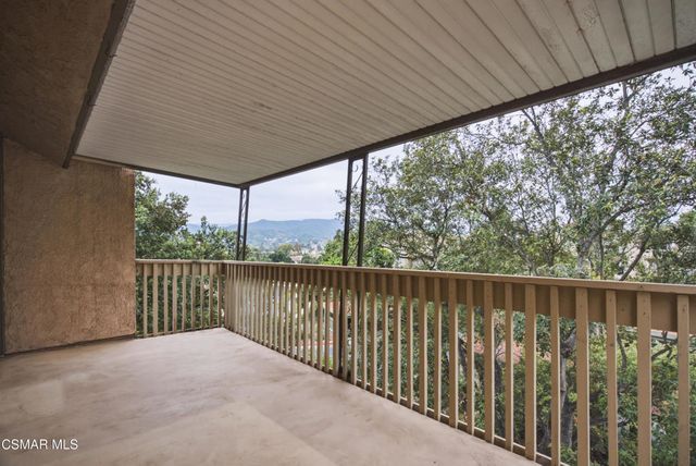 286 Oakleaf Drive 37, Thousand Oaks, CA 91360