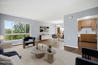 286 Oakleaf Drive 37, Thousand Oaks, CA 91360