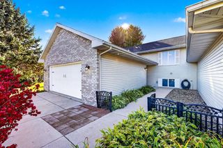 3165 Edmonton Drive, Sun Prairie, WI 53590