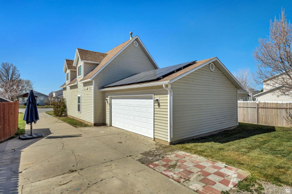 Image 3 of property listing at 198 N 860 W, Spanish Fork, UT 84660