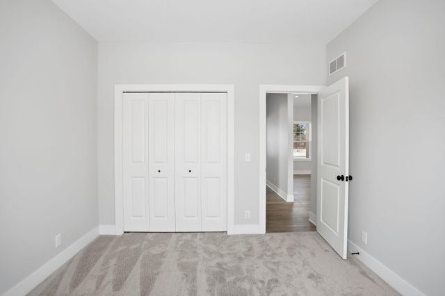 3630 Tulipleaf Drive, Holland, MI 49424