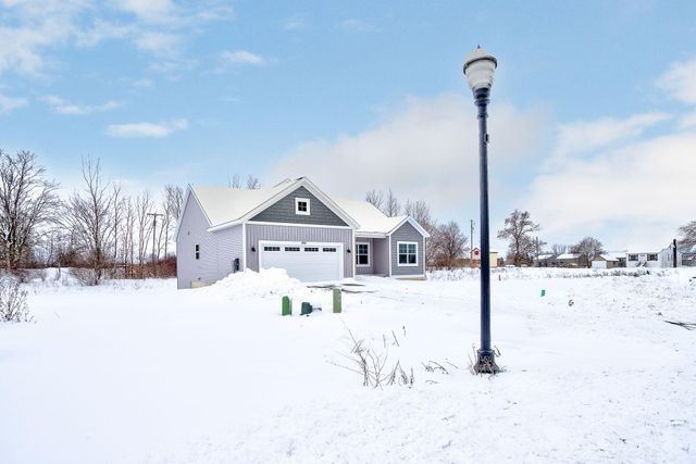 3630 Tulipleaf Drive, Holland, MI 49424