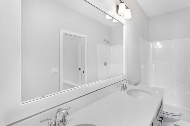 3630 Tulipleaf Drive, Holland, MI 49424