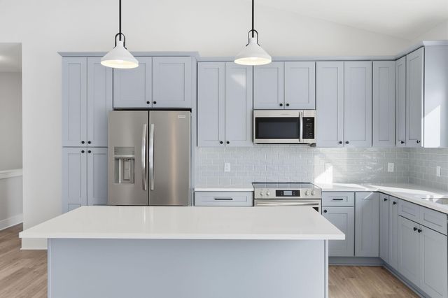 3630 Tulipleaf Drive, Holland, MI 49424