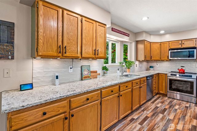 14710 Mcintosh Lane SE, Tenino, WA 98589