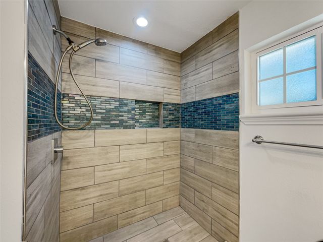 6132 Sundown Drive, Fort Worth, TX 76114