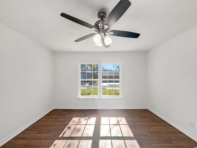 6132 Sundown Drive, Fort Worth, TX 76114