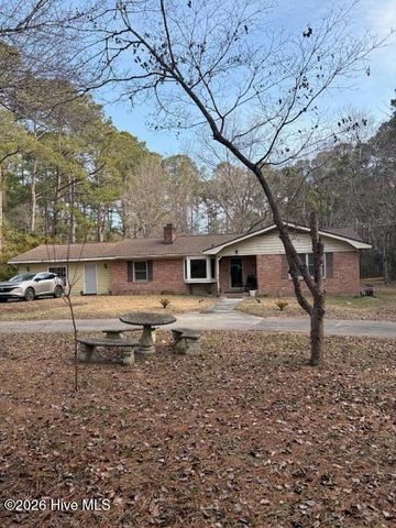 195 Persimmon Road SW, Calabash, NC 28467