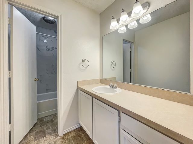 7000 Lincoln Drive, North Richland Hills, TX 76182