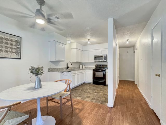 7000 Lincoln Drive, North Richland Hills, TX 76182