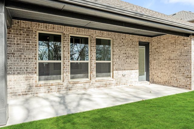 1609 Olivia Drive, Trenton, TX 75490