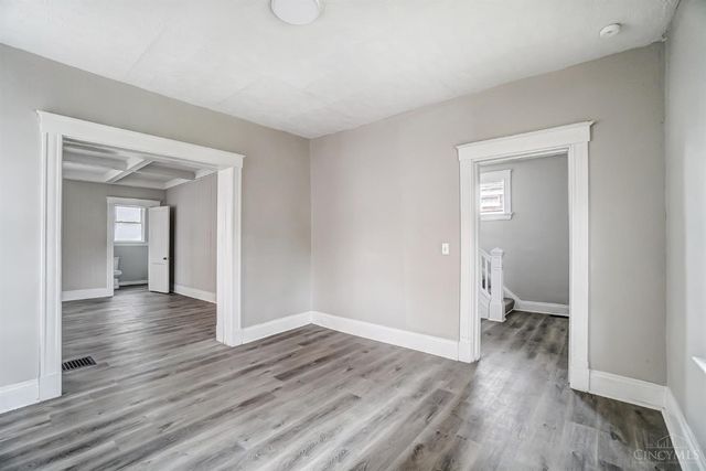 1575 Dixmont Avenue, Cincinnati, OH 45207
