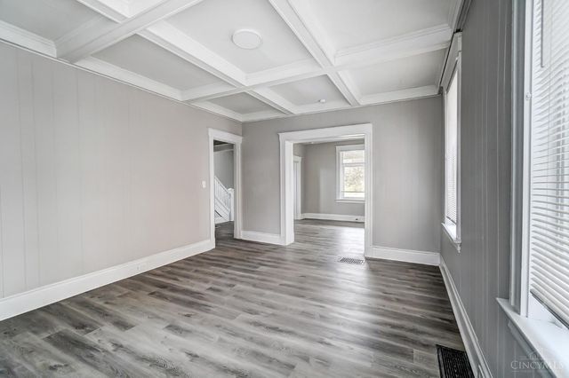 1575 Dixmont Avenue, Cincinnati, OH 45207