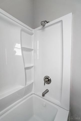 1575 Dixmont Avenue, Cincinnati, OH 45207